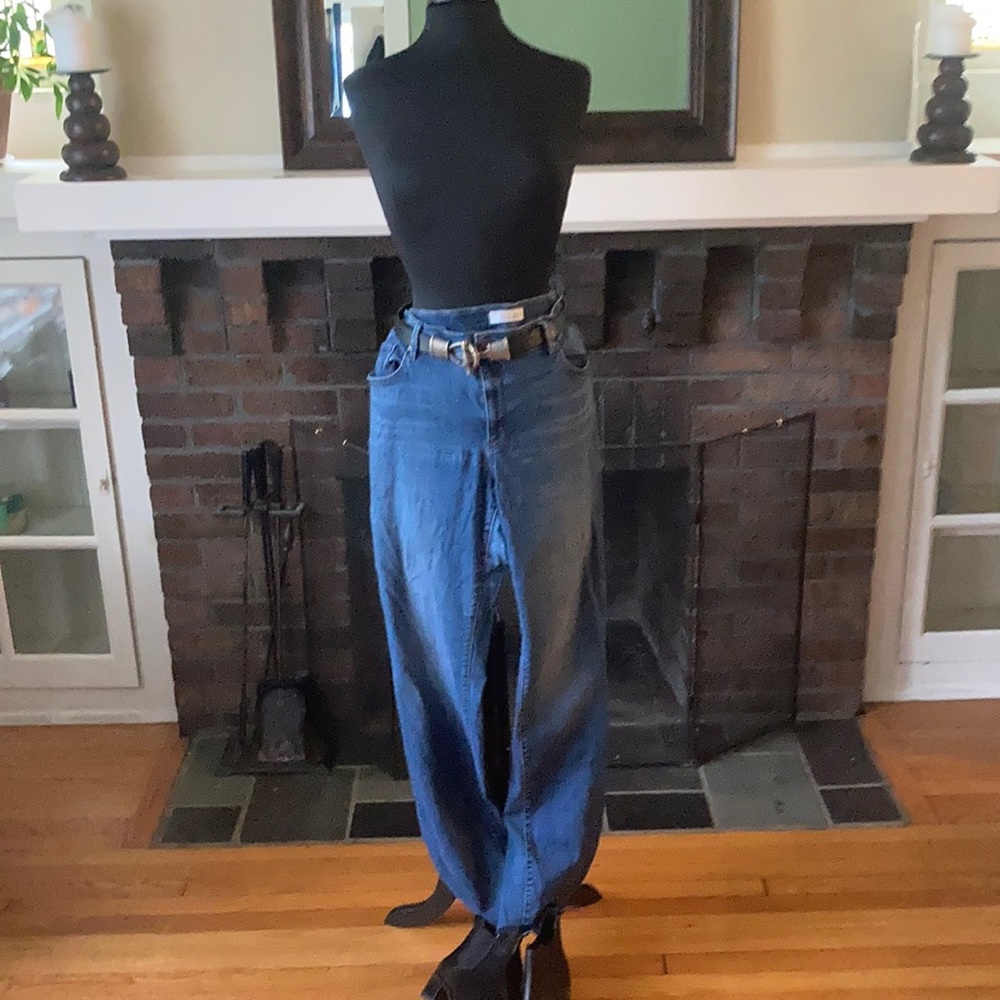 ANN TAYLOR LOFT JEANS